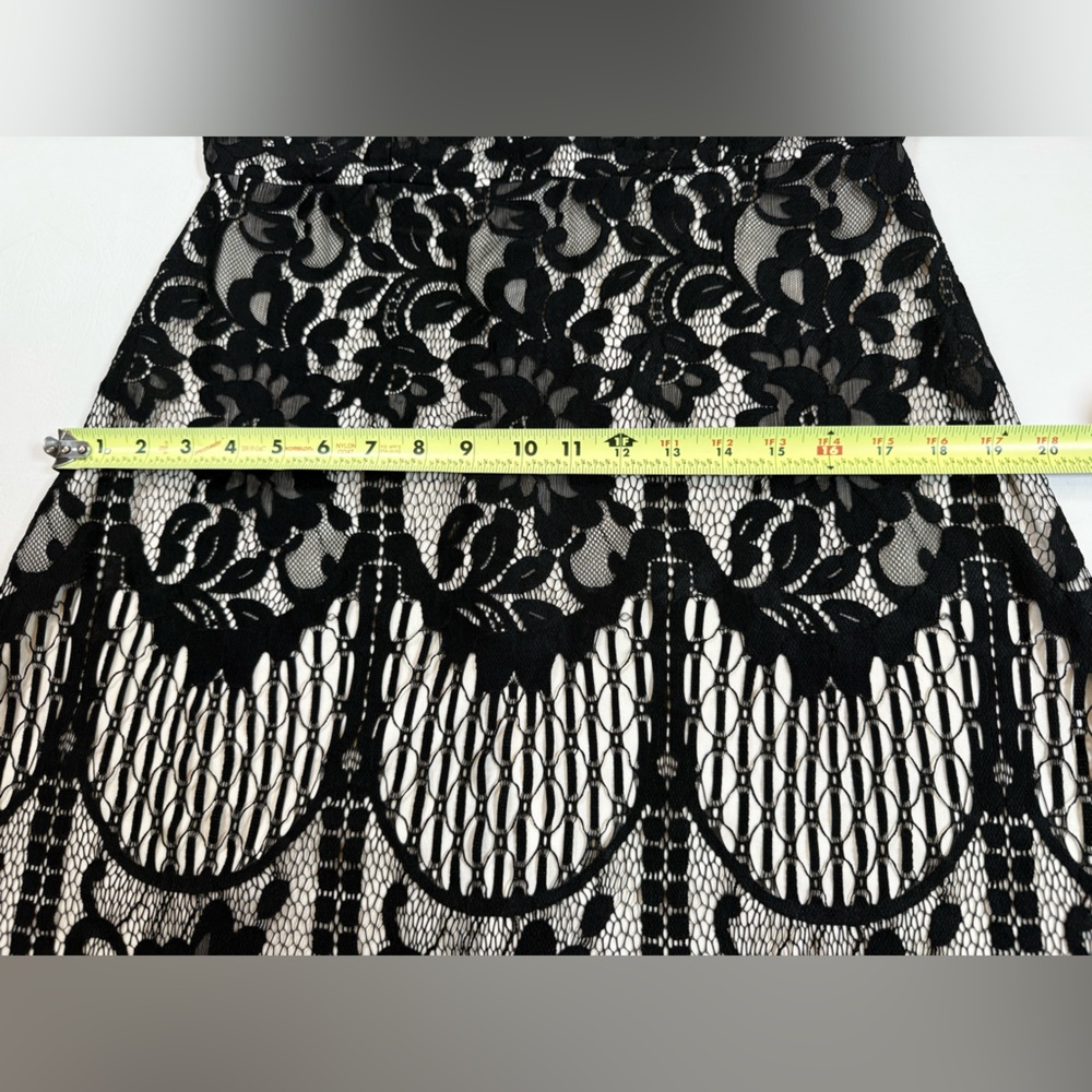 NWT MSLG Women's Elegant Round Neck V-Back Lace A Line Dress large (bin CC) - Picture 11 of 15